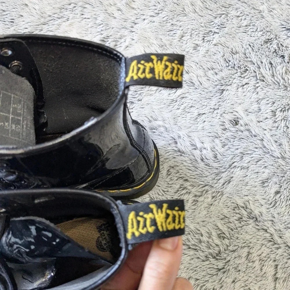 Dr. Martens Black 1460 Patent Leather Shiny Leather Boots Combat Lace Up Size 5 - Picture 7 of 12